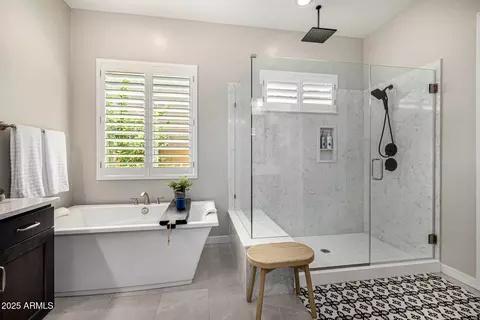 Bath - 8055 E Jaeger St, Mesa, AZ 85207 photo 2 of 7