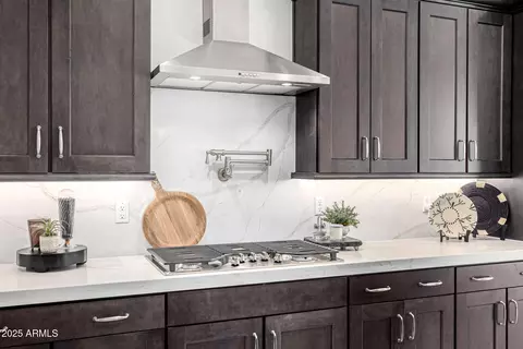 Kitchen - 8055 E Jaeger St, Mesa, AZ 85207 photo 5 of 6