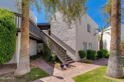 6840 E 2nd St #23, Scottsdale, AZ 85251