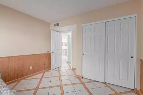 987 E Divot Dr, Tempe, AZ 85283 photo 32