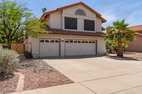 987 E Divot Dr, Tempe, AZ 85283 photo 2