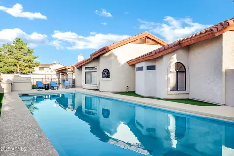 Exterior - 322 E Gary Cir, Mesa, AZ 85201 photo 6 of 10