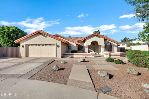 Exterior - 322 E Gary Cir, Mesa, AZ 85201 photo 1 of 10