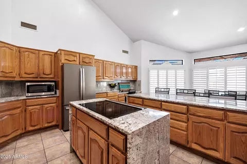 Kitchen - 322 E Gary Cir, Mesa, AZ 85201 photo 8 of 8
