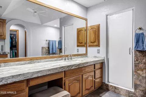 Bath - 322 E Gary Cir, Mesa, AZ 85201 photo 4 of 6
