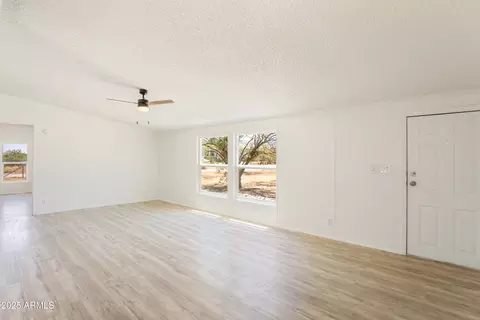 5863 E Dakota Rd, Hereford, AZ 85615 photo 11