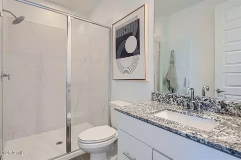 Bath - 8048 E Paloma Ave, Mesa, AZ 85212 photo 2 of 4