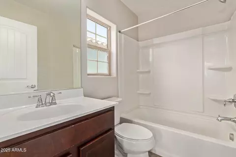 Bath - 10331 W Devonshire Ave, Phoenix, AZ 85037 photo 2 of 2
