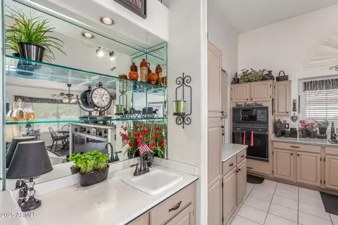 Kitchen - 17543 N Rainbow Cir, Surprise, AZ 85374 photo 5 of 6