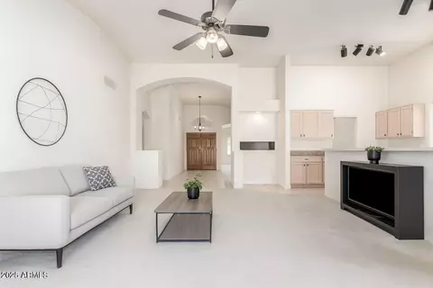 Living - 17543 N Rainbow Cir, Surprise, AZ 85374 photo 8 of 8