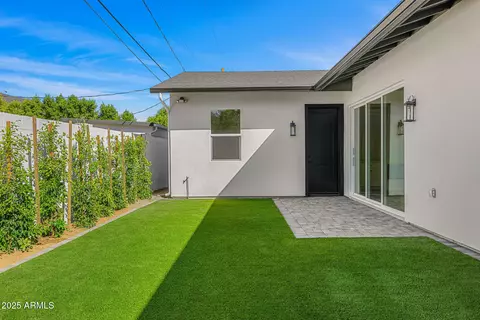 Exterior - 4124 E Indianola Ave, Phoenix, AZ 85018 photo 4 of 6