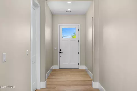 Entry Way - 4124 E Indianola Ave, Phoenix, AZ 85018 photo 1 of 1