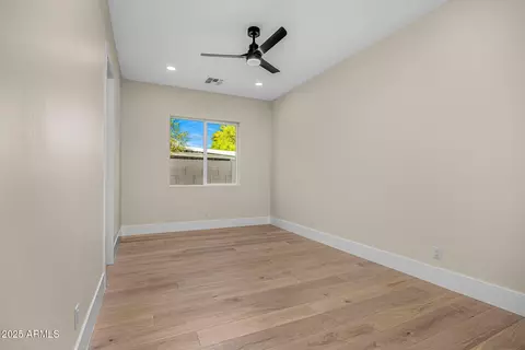 Bedroom - 4124 E Indianola Ave, Phoenix, AZ 85018 photo 3 of 6