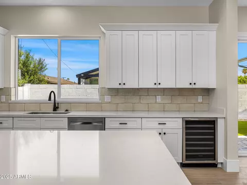 Kitchen - 4124 E Indianola Ave, Phoenix, AZ 85018 photo 1 of 3