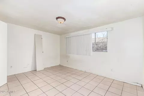 Bedroom - 2401 N 27th St, Phoenix, AZ 85008 photo 3 of 4