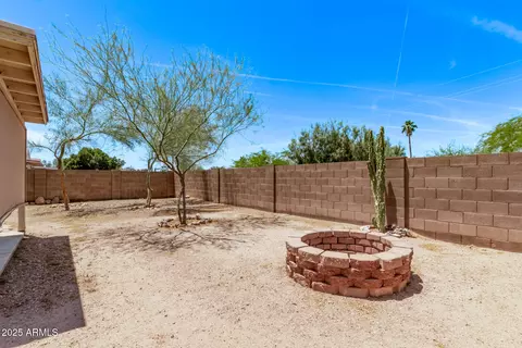 330 S Valley Dr, Apache Junction, AZ 85120 photo 23