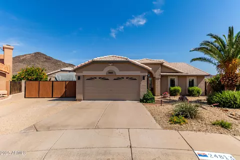 24813 N 55th Dr, Glendale, AZ 85310