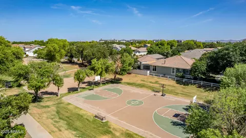 View/Area - 3030 E Camellia Dr, Gilbert, AZ 85296 photo 3 of 8