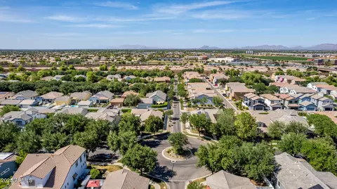 View/Area - 3030 E Camellia Dr, Gilbert, AZ 85296 photo 8 of 8