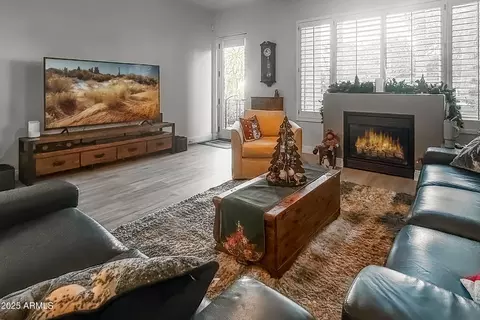 17 W Vernon Ave #31, Phoenix, AZ 85003