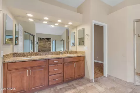 Bath - 15232 S 36th Pl, Phoenix, AZ 85044 photo 2 of 3
