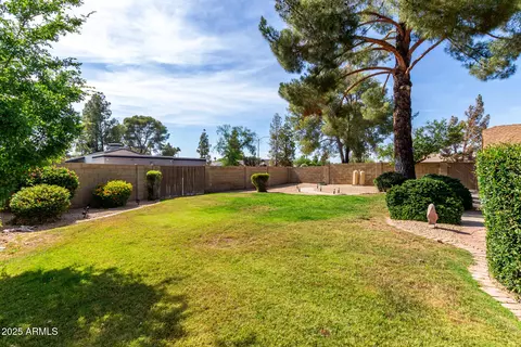 Exterior - 4601 E Sunnyside Ln, Phoenix, AZ 85032 photo 8 of 8