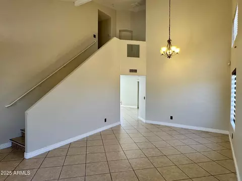 2634 S 63rd Dr, Phoenix, AZ 85043 photo 6