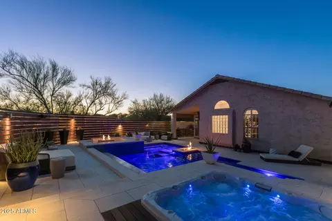 Exterior - 4605 E Swilling Rd, Phoenix, AZ 85050 photo 4 of 16