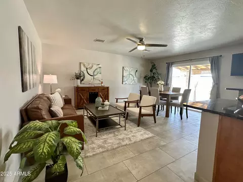 1661 E Bishop Dr, Tempe, AZ 85282 photo 7