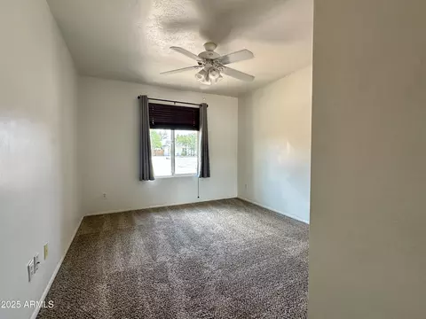 1661 E Bishop Dr, Tempe, AZ 85282 photo 18