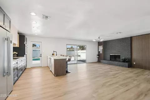 1653 E Palmcroft Dr, Tempe, AZ 85282 photo 5
