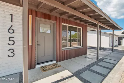 1653 E Palmcroft Dr, Tempe, AZ 85282 photo 3