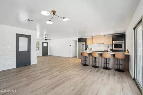 1653 E Palmcroft Dr, Tempe, AZ 85282 photo 9