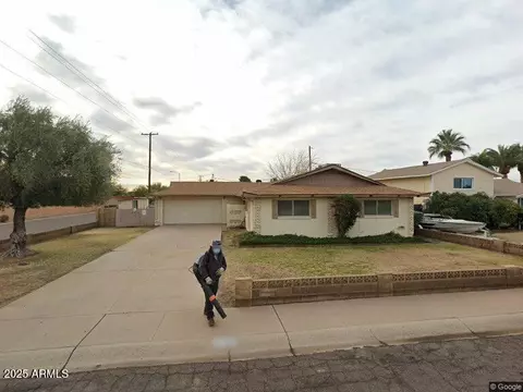 8749 E Keim Dr E, Scottsdale, AZ 85250