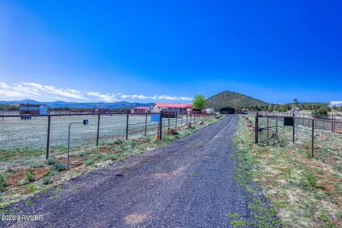 18 N County Road N3207 --, Vernon, AZ 85940