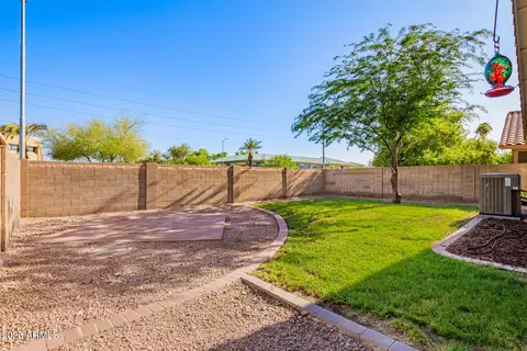 Exterior - 4515 E Verbena Dr, Phoenix, AZ 85044 photo 4 of 7