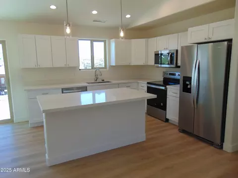 17707 E Jackrabbit Rd, Mayer, AZ 86333 photo 8