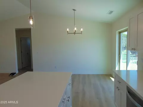 17707 E Jackrabbit Rd, Mayer, AZ 86333 photo 10