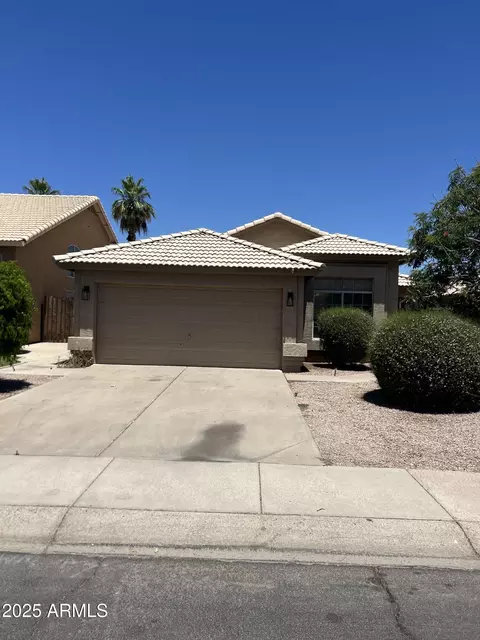 1040 W Juniper Ave, Gilbert, AZ 85233