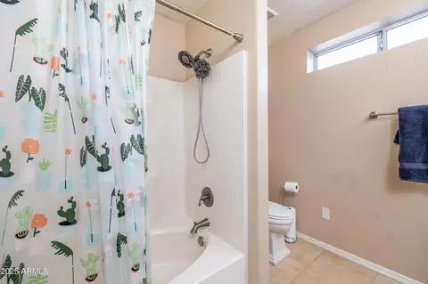 Bath - 7463 E Monte Ave, Mesa, AZ 85209 photo 3 of 4