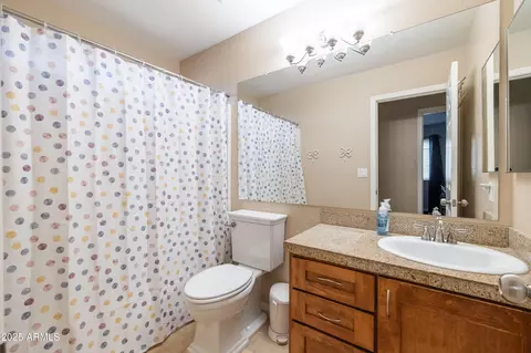 Bath - 7463 E Monte Ave, Mesa, AZ 85209 photo 4 of 4