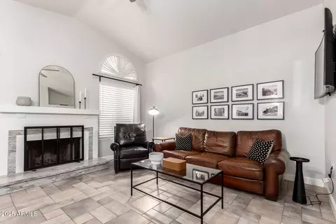 8875 S Ash Ave, Tempe, AZ 85284 photo 7