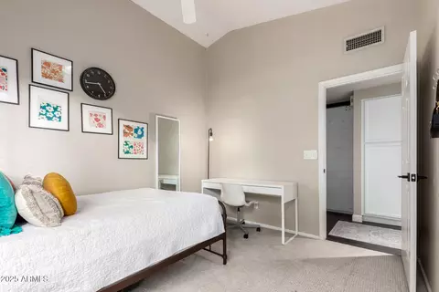 8875 S Ash Ave, Tempe, AZ 85284 photo 23