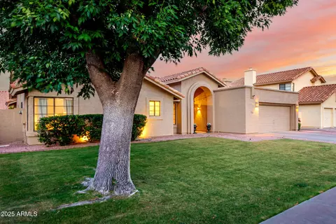 8875 S Ash Ave, Tempe, AZ 85284 photo 2