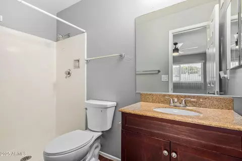 1385 N 44th St, Phoenix, AZ 85008 photo 13