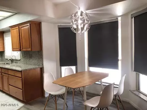 Dining - 1156 E Vinedo Ln, Tempe, AZ 85284 photo 3 of 4