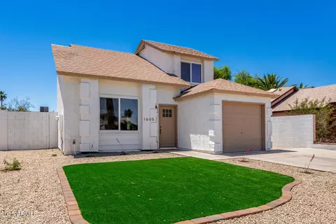 1605 W Curry Dr, Chandler, AZ 85224