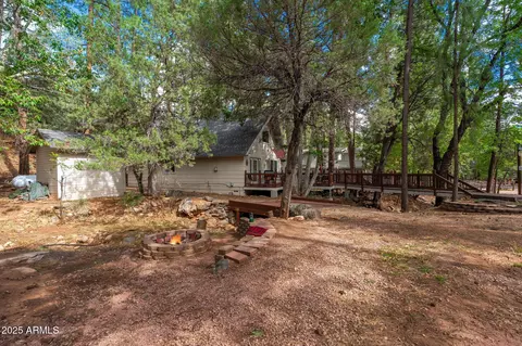 Exterior - 3971 N Apache Trl, Pine, AZ 85544 photo 3 of 9