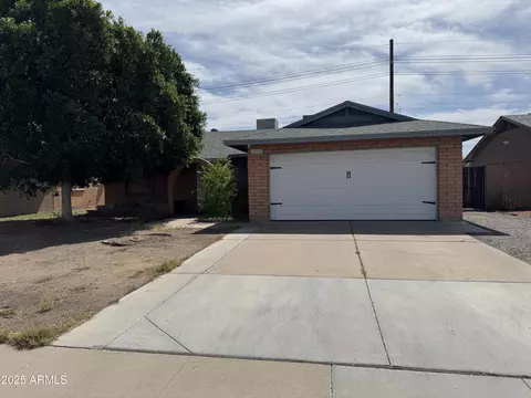 11221 N 91st Dr, Peoria, AZ 85345