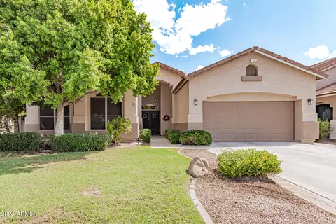 1161 N Cole Dr, Gilbert, AZ 85234